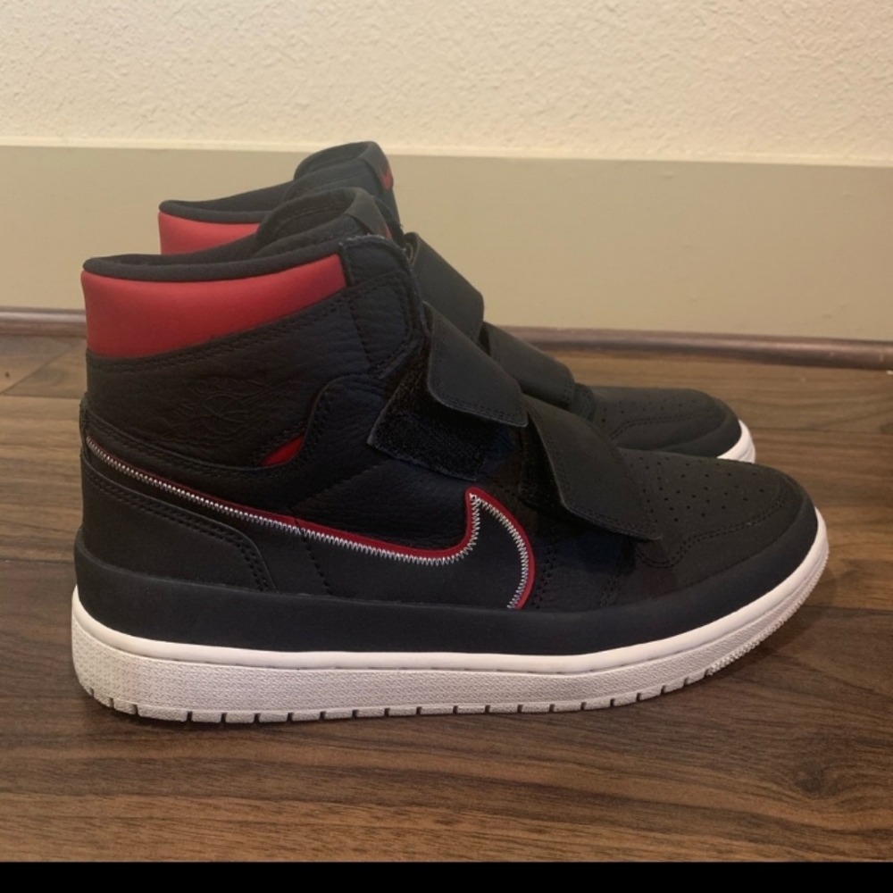 Nike Air Jordan 1 Retro High Double Strap